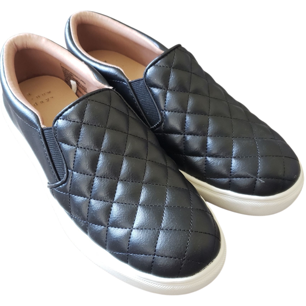 A New Day Black Quilted Slip-On Loafers